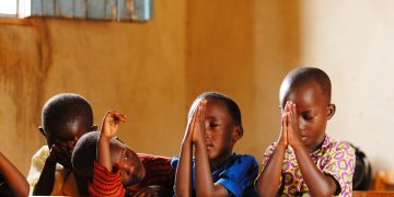 르완다에 만든 우물_ 루시